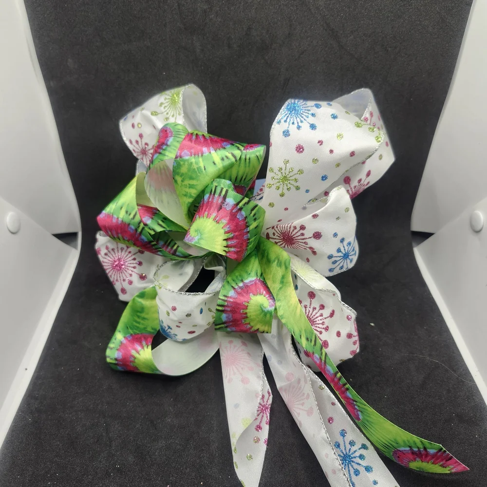 Hand Crafted Hair Bow Clip Colorful Ribbon Bow with Firework Pattern